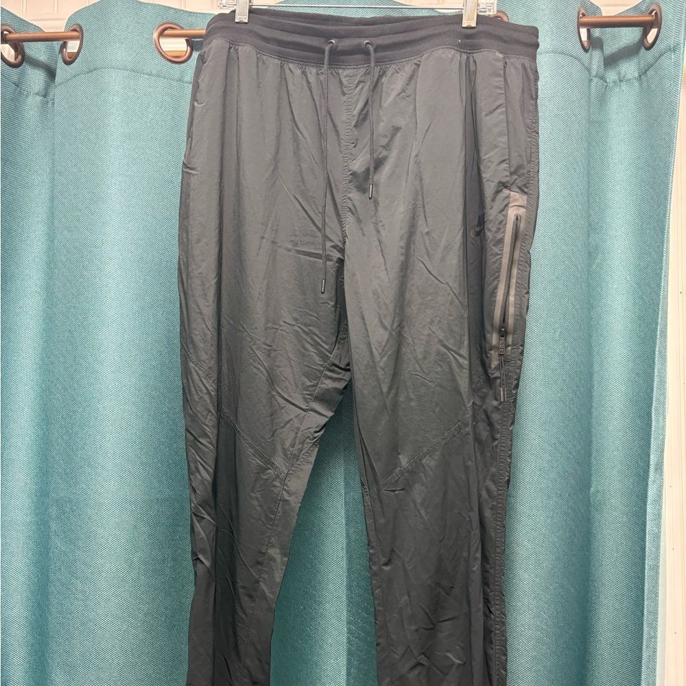 Nike Joggers in Black Size XL